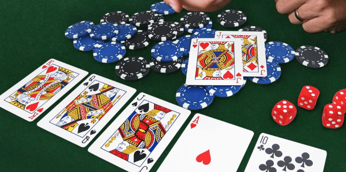 Thứ hạng trong tựa game Poker?