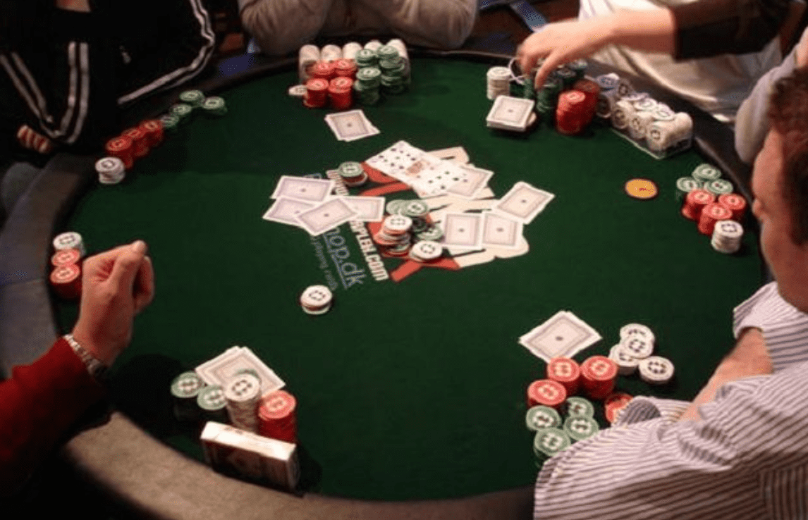 Những điều mà bất cứ ai chơi Poker đều cần biết