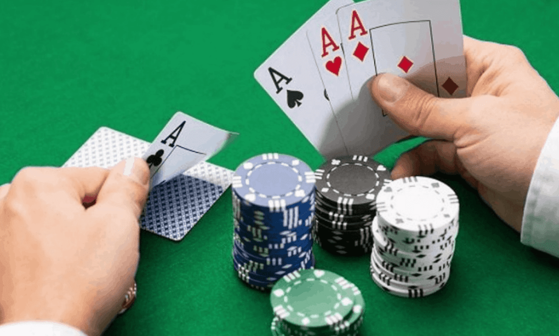 Cách chơi trò chơi bài Blackjack để giành chiến thắng thường xuyên hơn