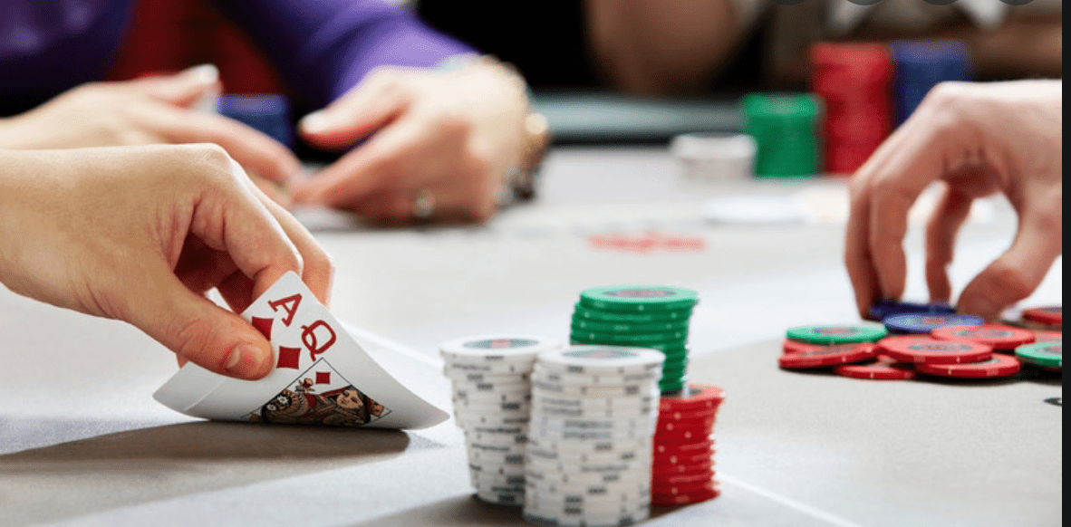 Bí quyết để nhanh thành thạo trò chơi Poker trên máy tại sòng bạc