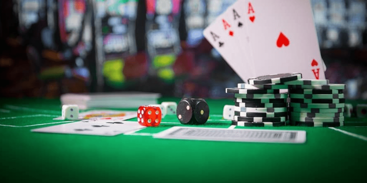 Hướng dẫn chơi Poker cùng với 2 kiểu chơi phổ biến hàng đầu